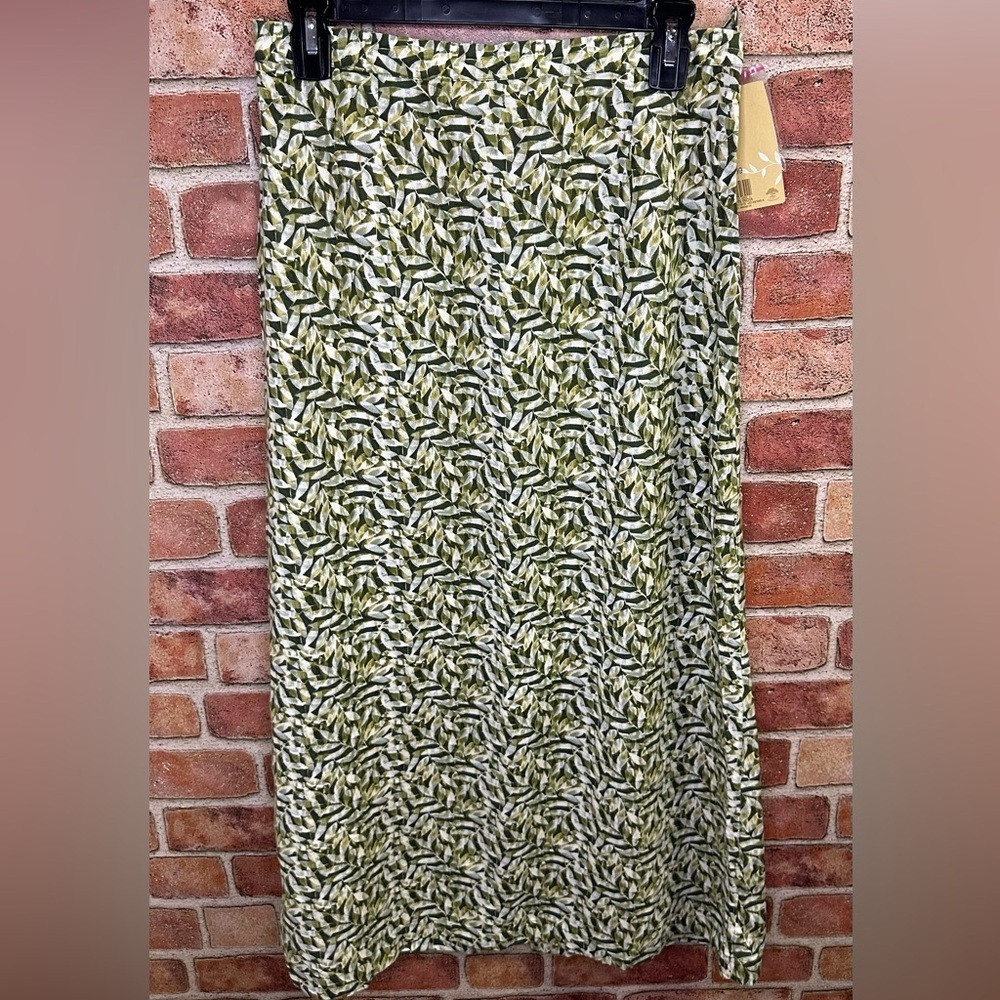 Linden hill Green Patterned Women's Skirt size M